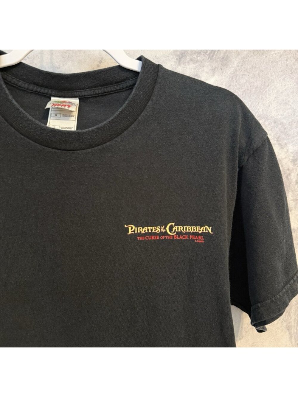 VTG 2003 Pirates of the Caribbean Curse of Black Pearl T Shirt L Disney Promo